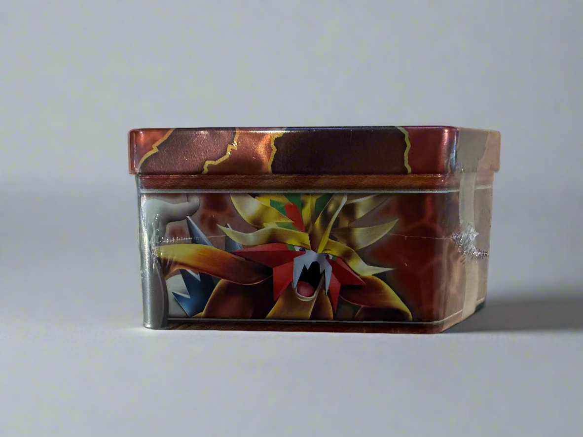 Gouging Fire ex Pokémon TCG Tin – 5 Booster Packs + Promo Card