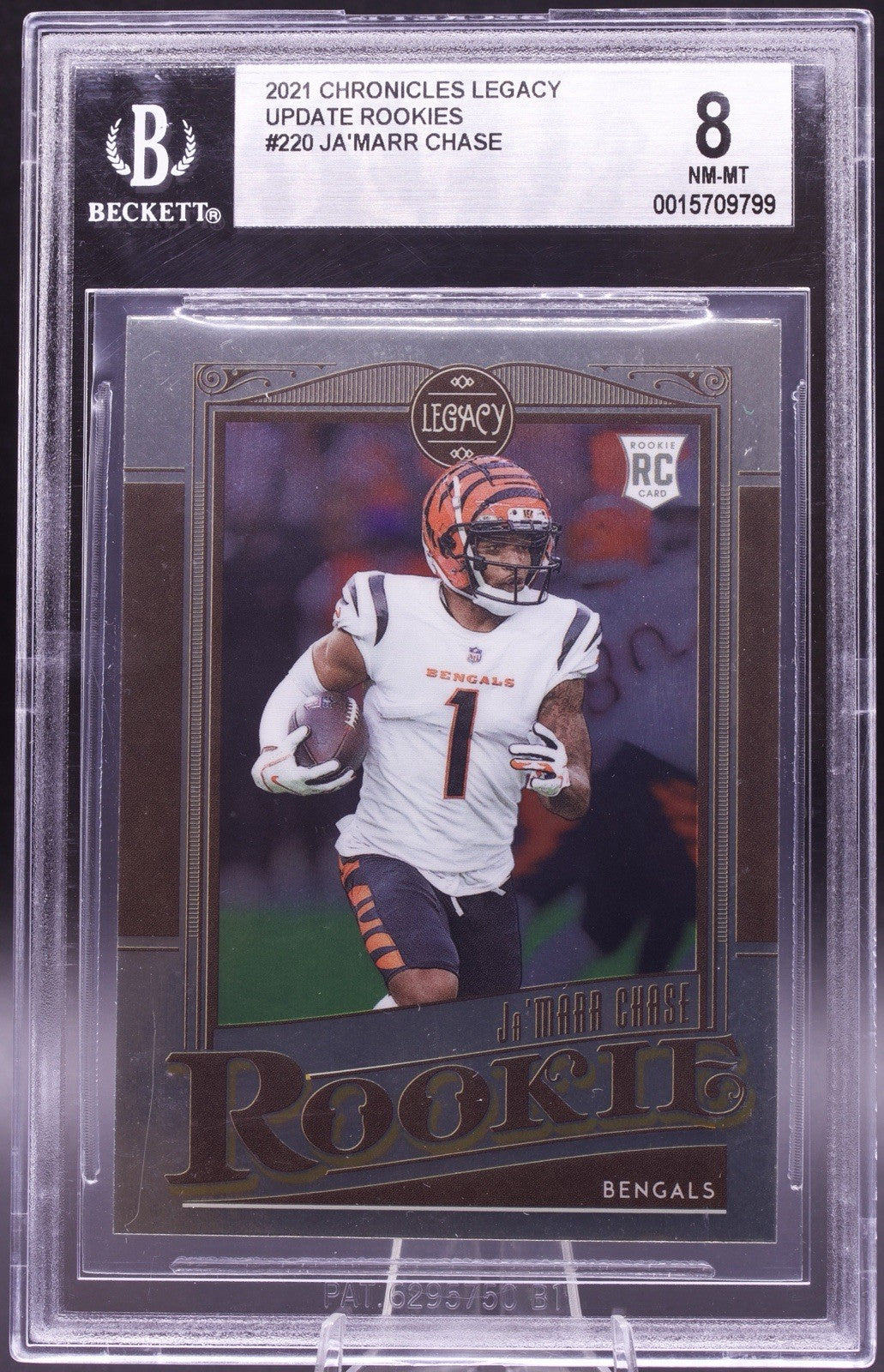 2021 Panini Chronicles - Legacy Update Rookies Ja'Marr Chase #220 (RC)