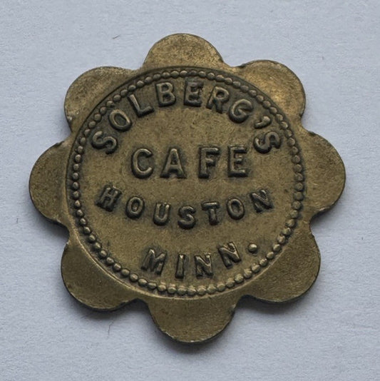  Solberg’s Café Houston MN 5¢ Flower-Shaped Vintage Trade Token Brass Coin