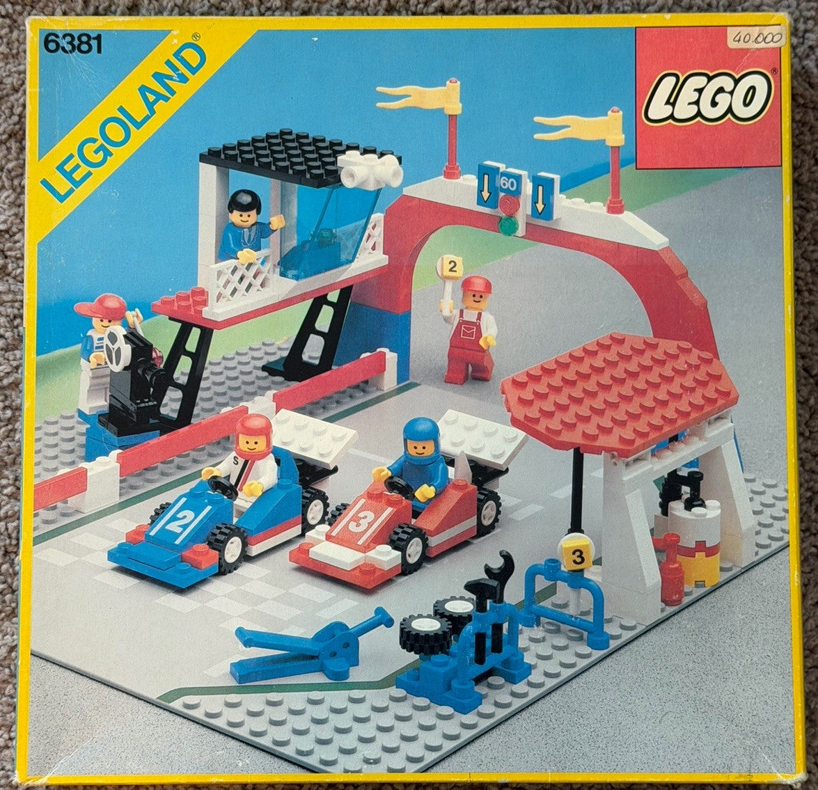 LEGO 6381 Motor Speedway Legoland Town 1987 Factory Sealed Vintage Race Track