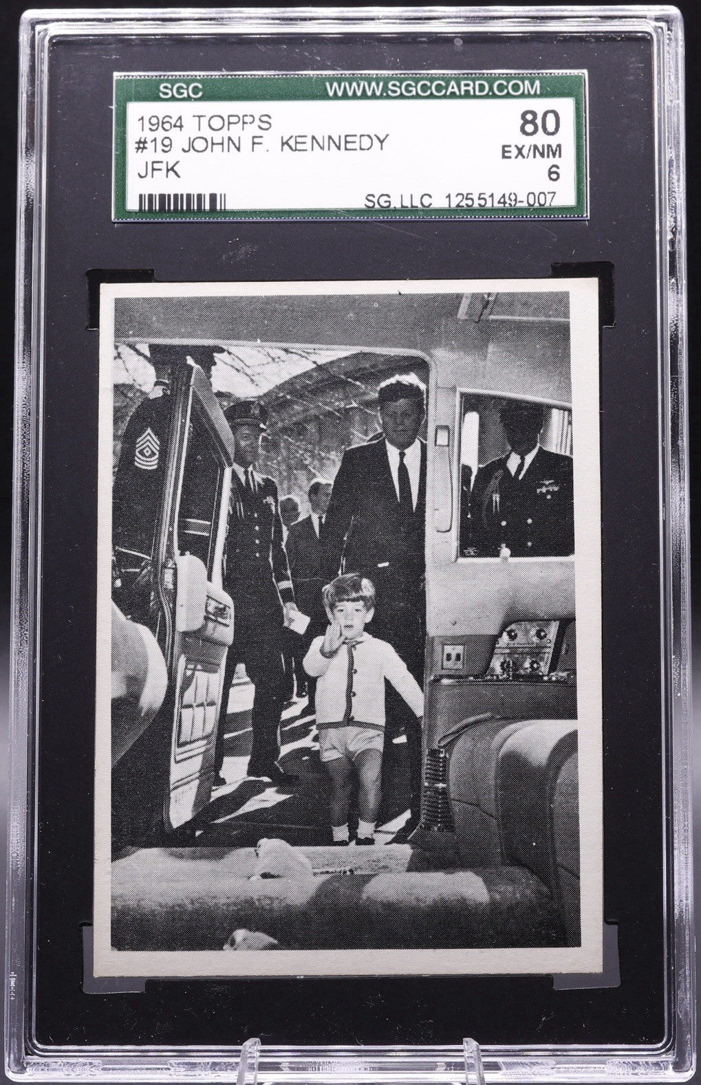 1964 Topps John F. Kennedy #19 SGC 6 EX/NM • JFK & John Jr.