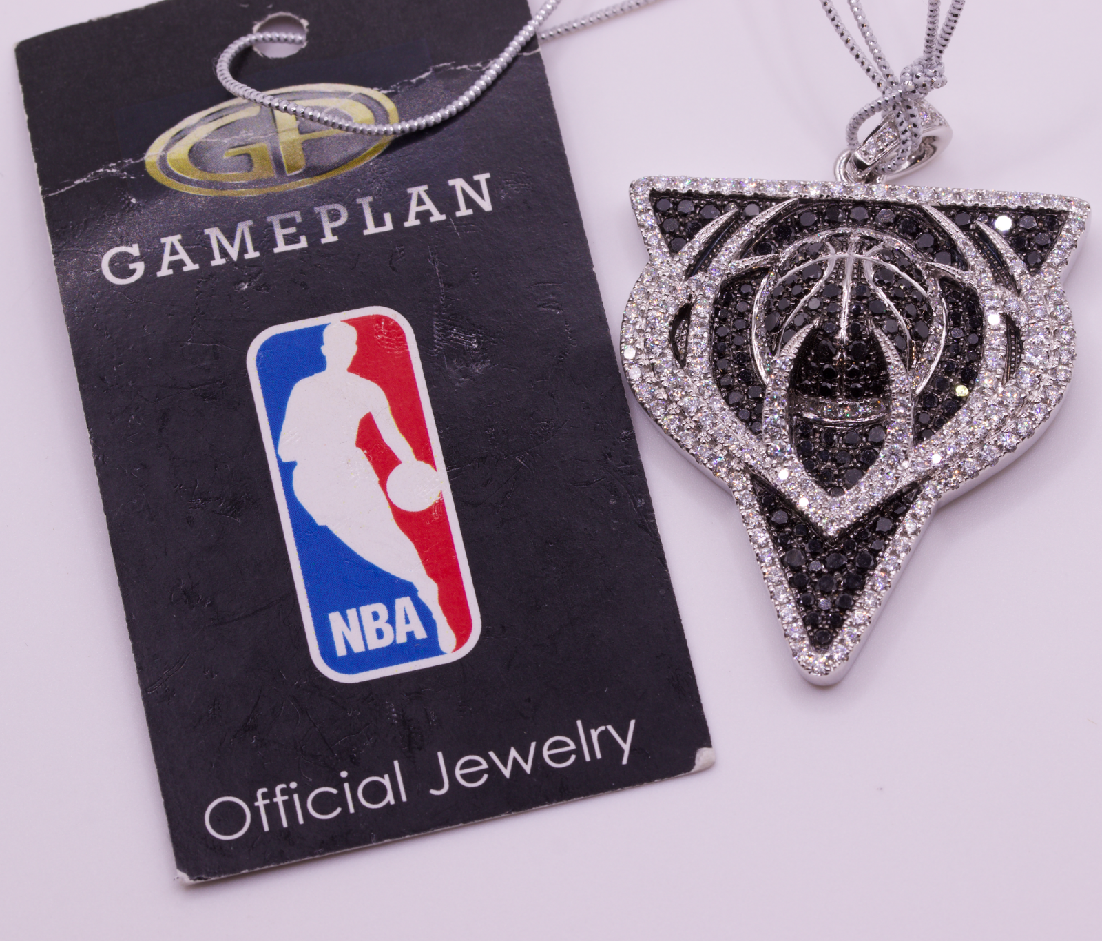 Milwaukee Bucks Gameplan NBA Pendant 14K White Gold 3.82ctw Diamonds