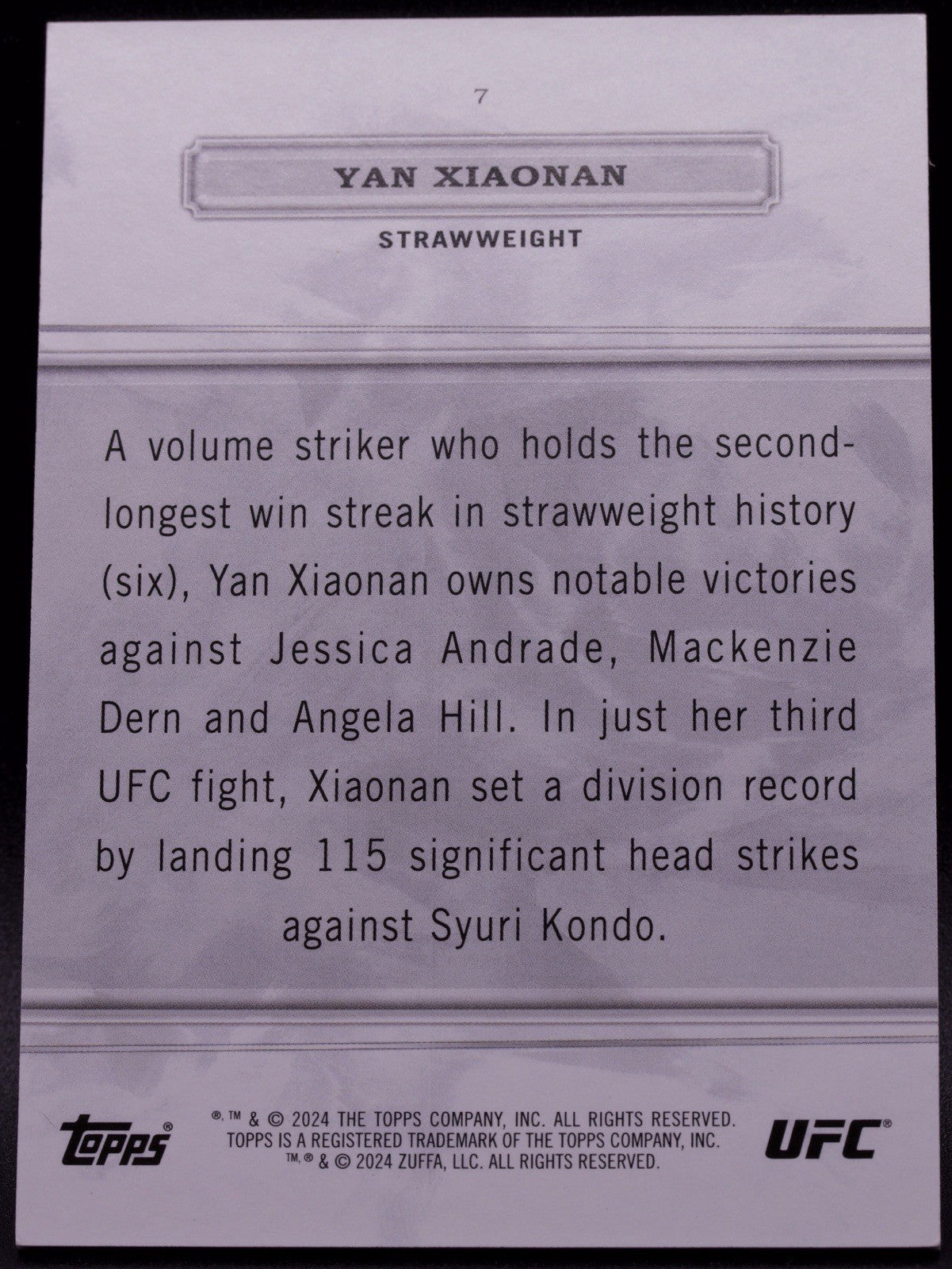 2024 Topps Royalty UFC Yan Xiaonan Gold Parallel /10 #7 - Strawweight Rare