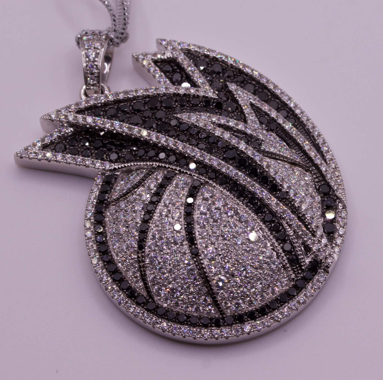 Dallas Mavericks Gameplan NBA Pendant 14K White Gold 4.18ctw