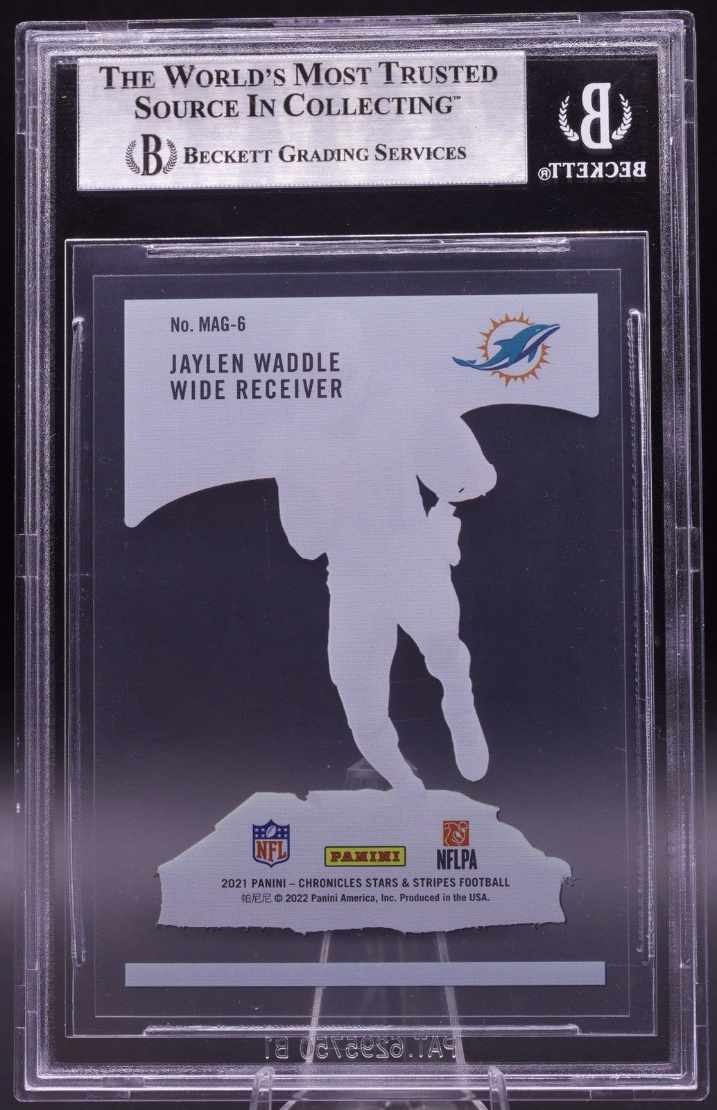 2021 Chronicles Magnitude Jaylen Waddle RC #MAG-6 BGS 8.5 Dolphins