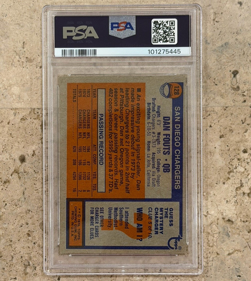 1976 Topps #128 Dan Fouts PSA 8 NM-MT San Diego Chargers HOF Vintage Football