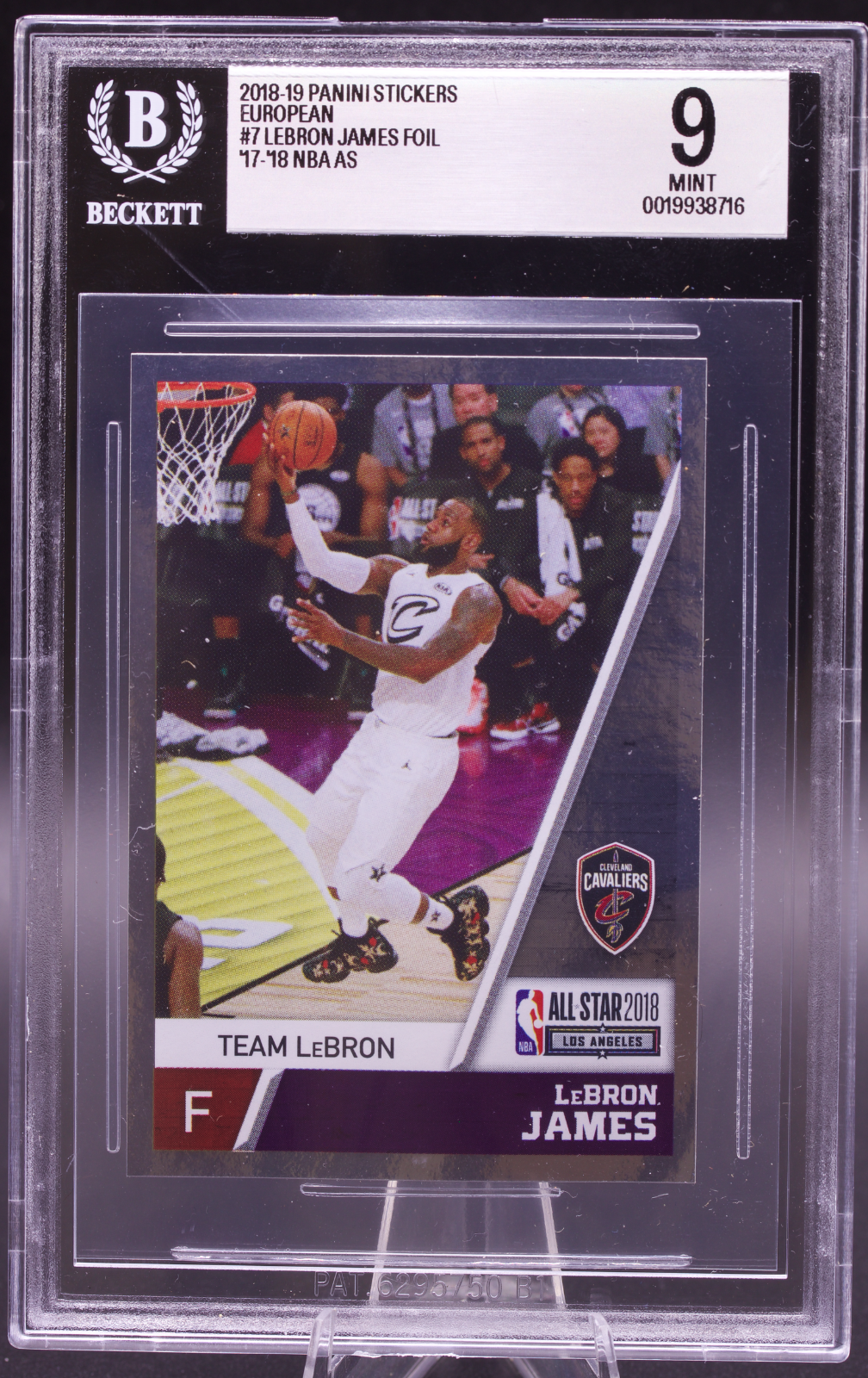 2018-19 Panini Sticker LeBron James #7 New BGS Holder 9 Mint All Star
