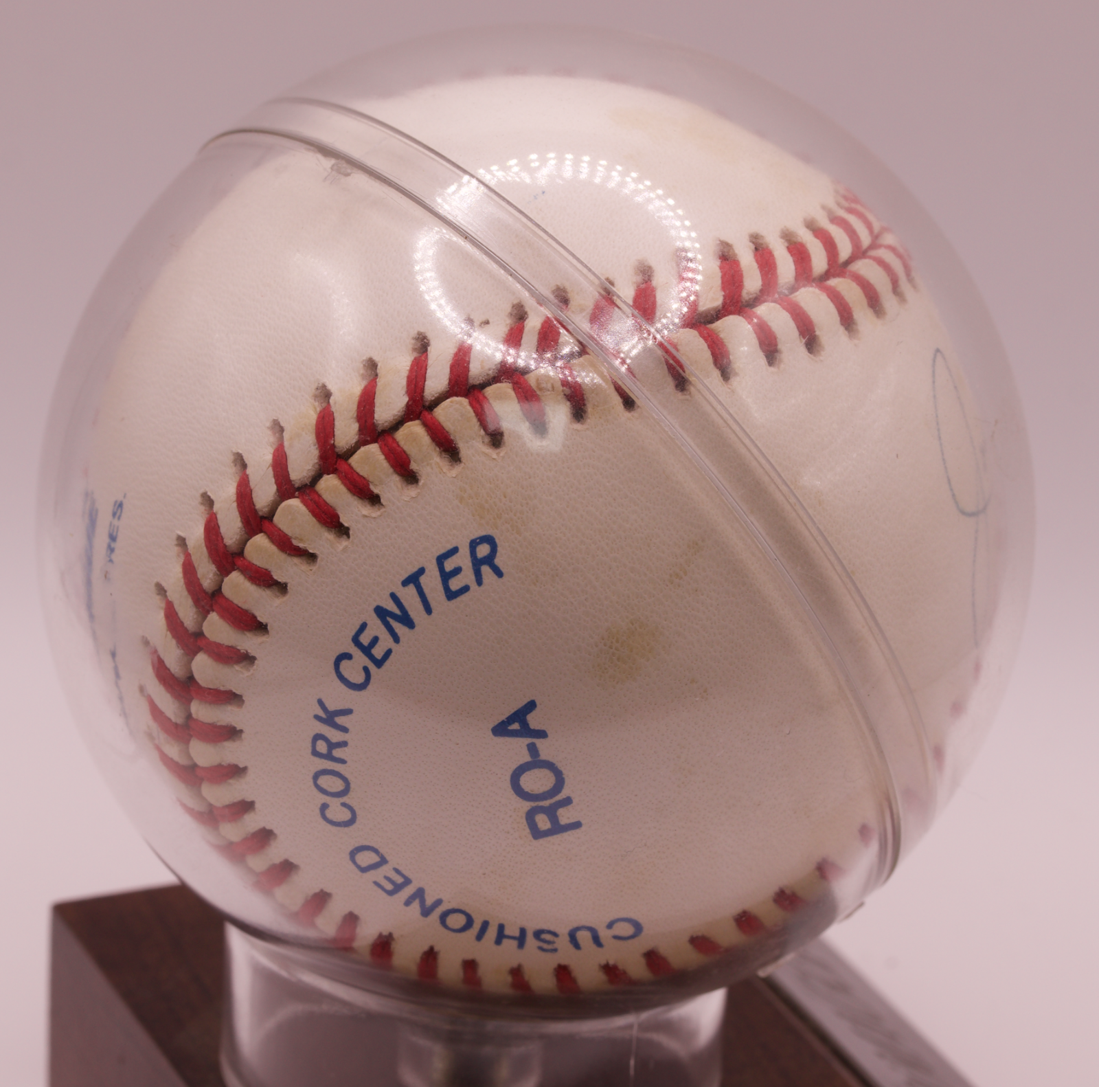 Joe DiMaggio Signed Official AL Baseball 1995 Receipt COA Yankees HOF Display