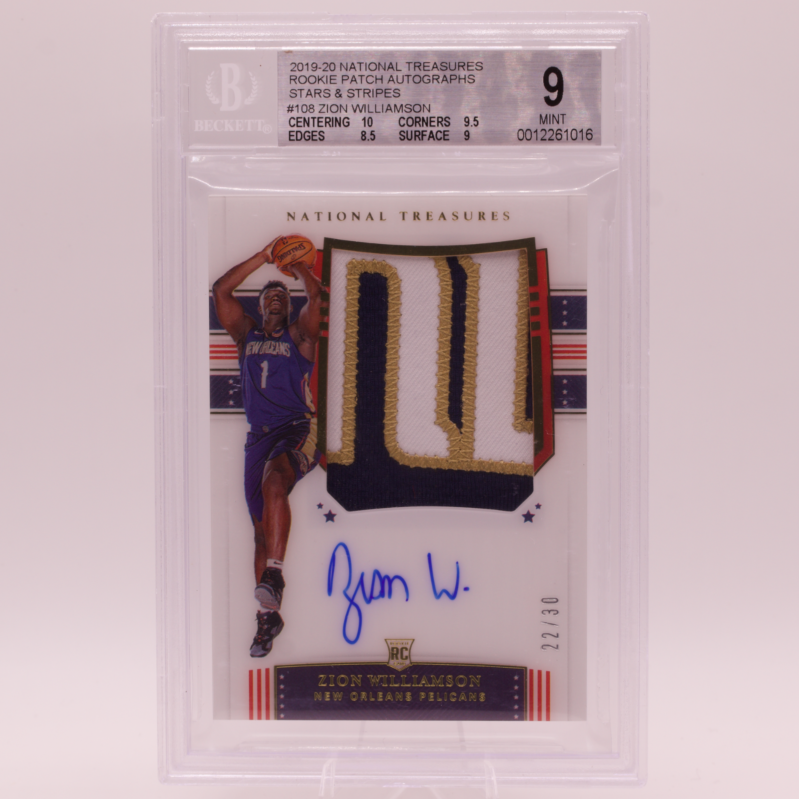 2019-20 Panini National Treasures Zion Williamson RPA /30 BGS 9 MINT Auto 10 RC