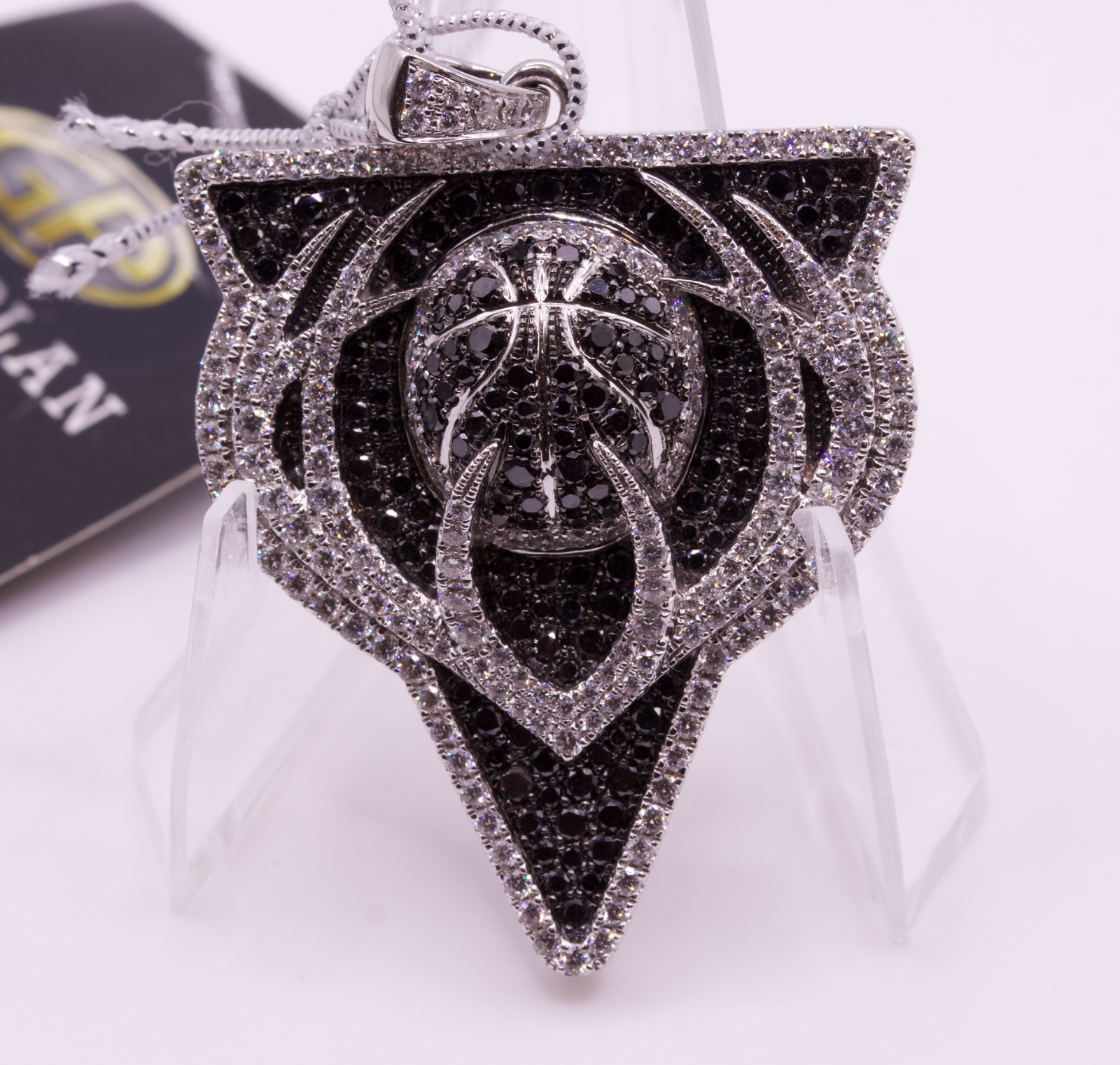 Milwaukee Bucks Gameplan NBA Pendant 14K White Gold 3.82ctw Diamonds
